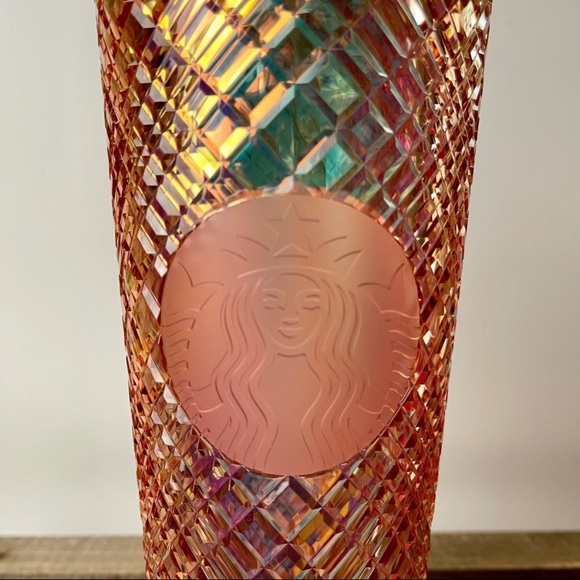 Starbucks Tumber- 2021 Holiday Limited Edition - Picture 3 of 4